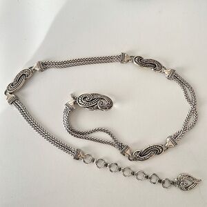 Brighton Vintage Antique Silver tone belt. 35” - 39”. Great preowned condition.